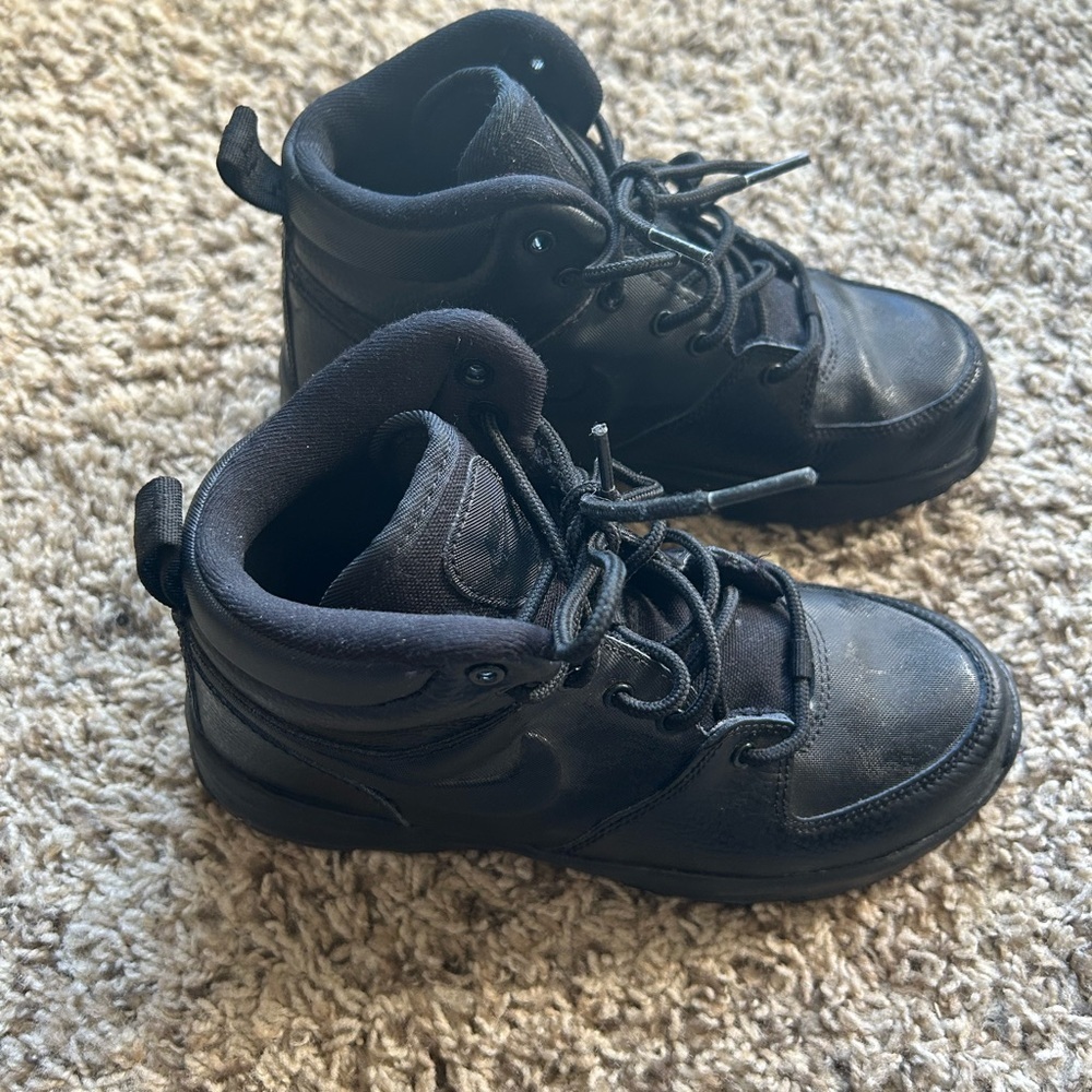 Nike Black Kids Boots